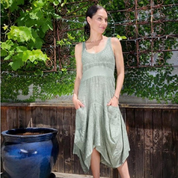 Inizio Linen Magic Dress - Picture 2 of 13